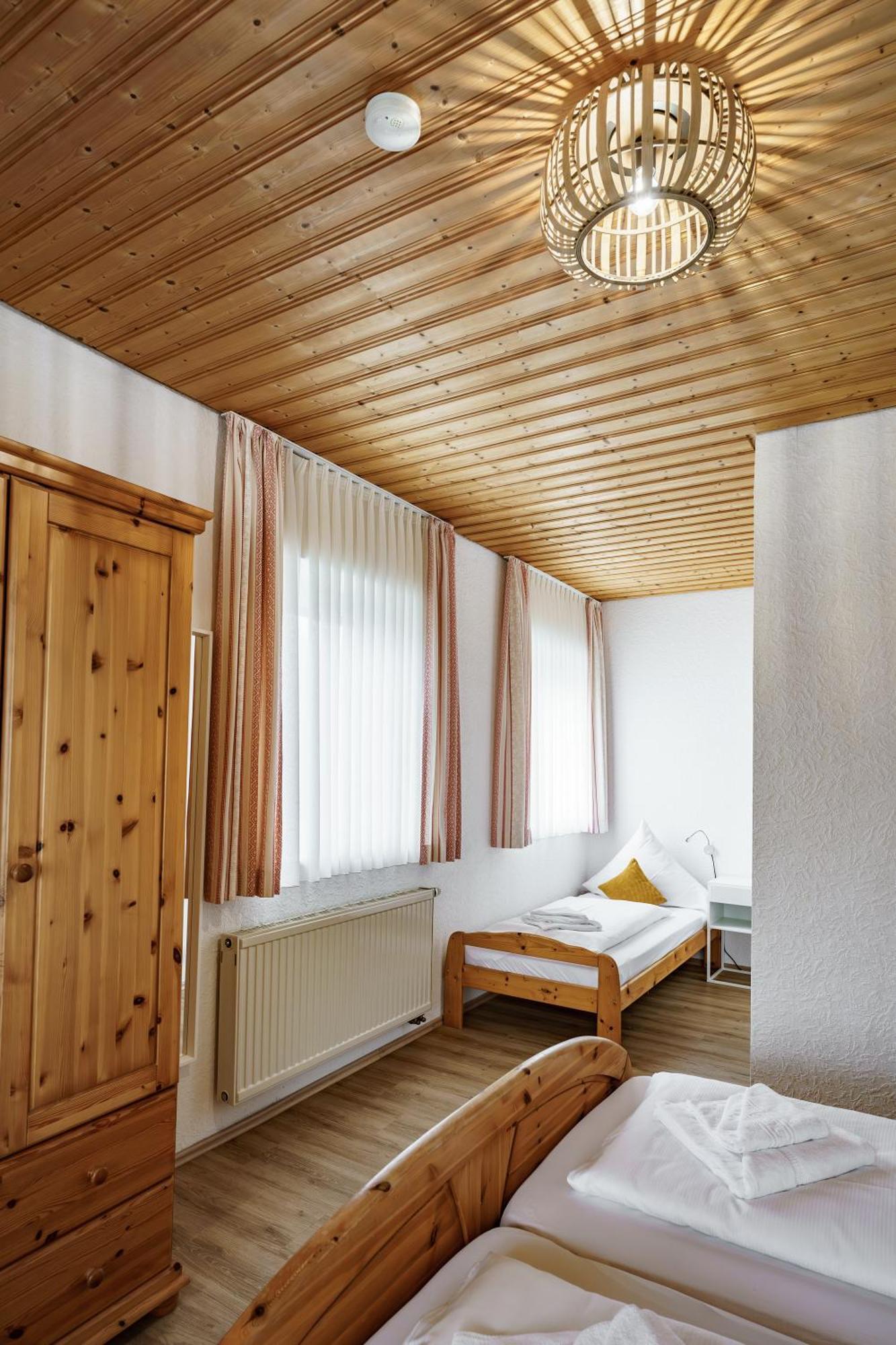 Landgasthof Ochsen Neresheim Dış mekan fotoğraf