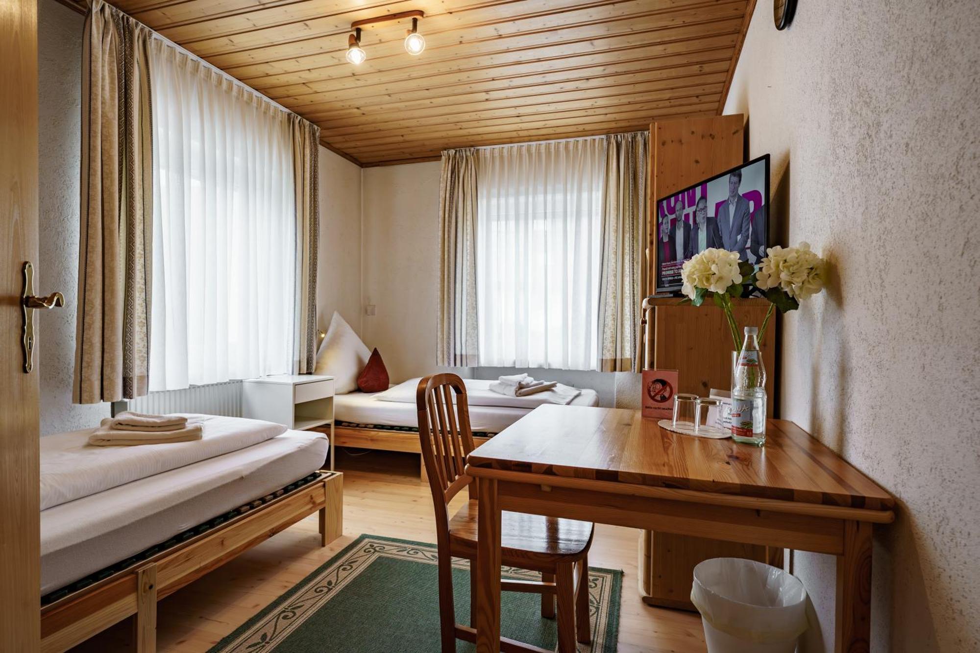 Landgasthof Ochsen Neresheim Dış mekan fotoğraf