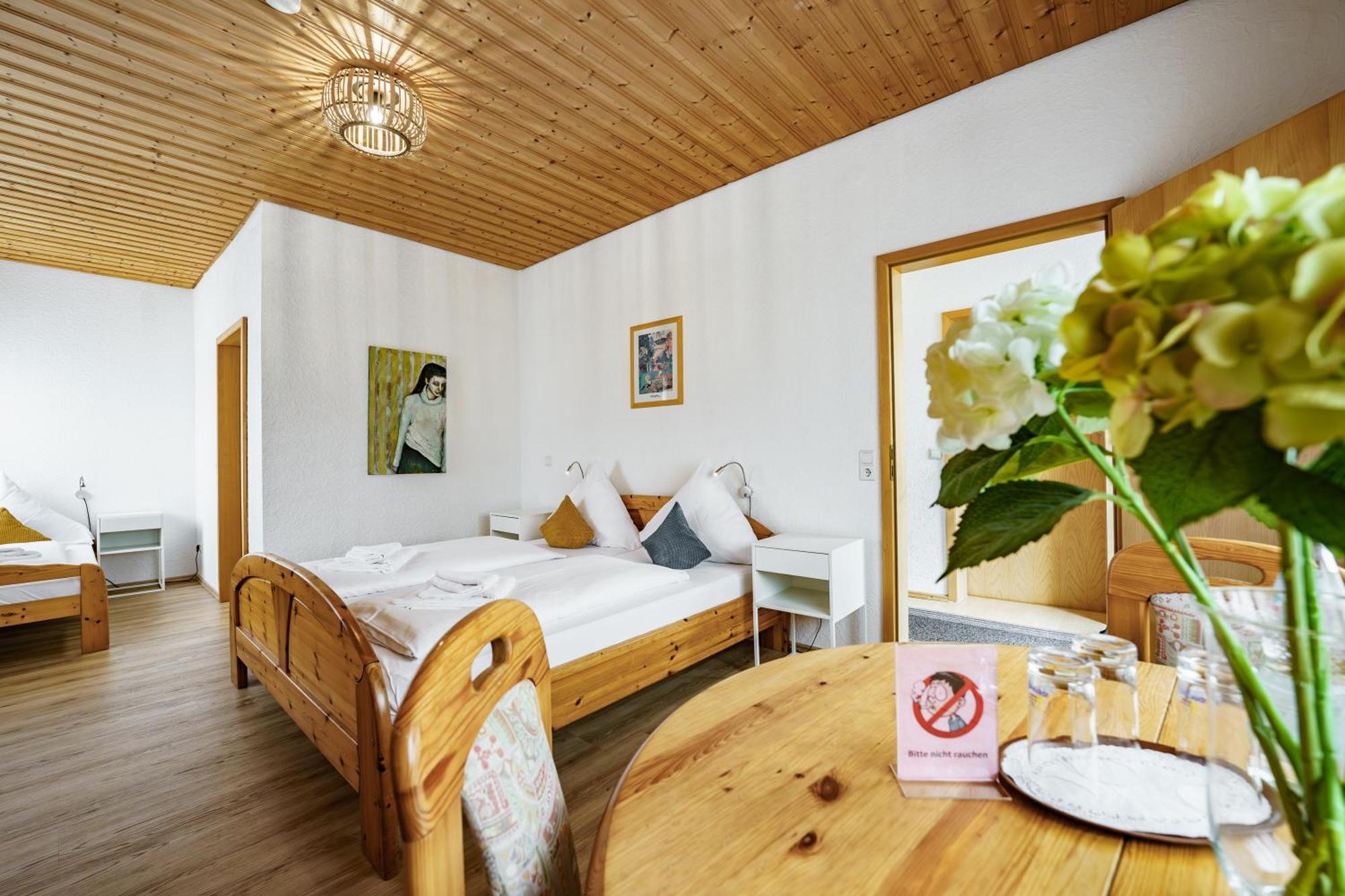 Landgasthof Ochsen Neresheim Dış mekan fotoğraf